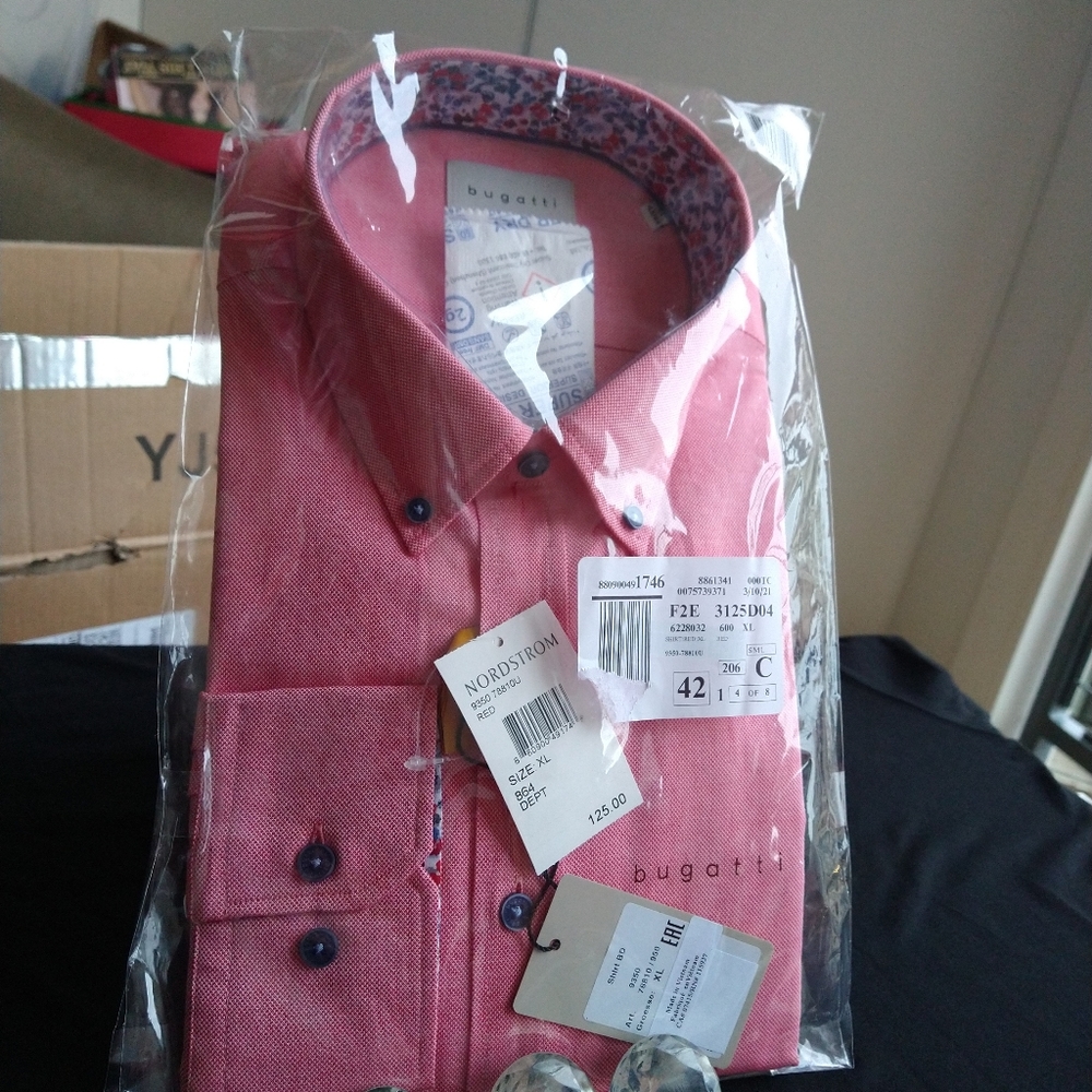 bugatti Men's Dress shirt XL Red New! Sexy Perfect for Dress Or Casual Nordstrom